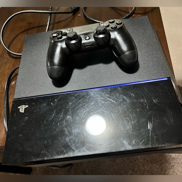 SOLD - Picture 4 of 5